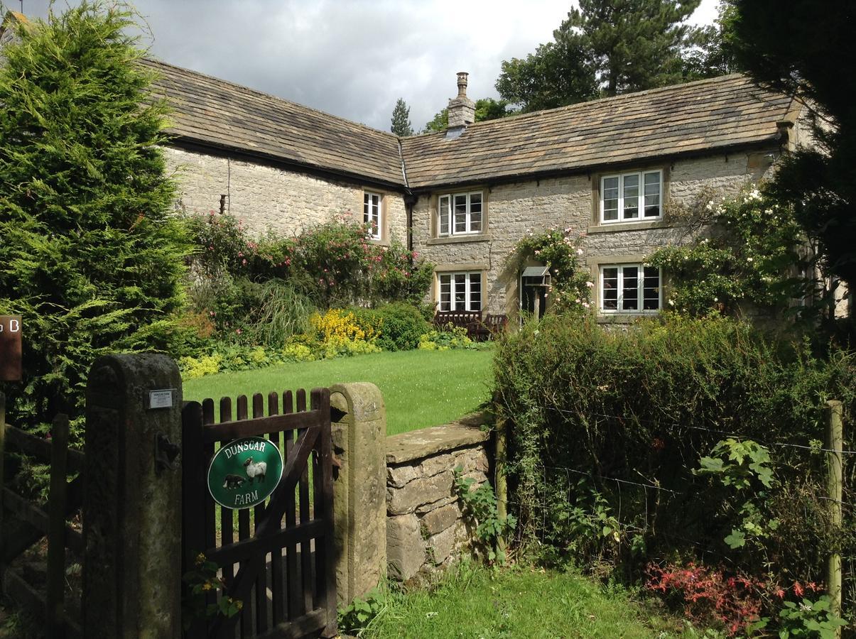 Dunscar Farm Bed & Breakfast Castleton  Exterior photo